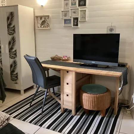 Panzió Maisonnette Nantes