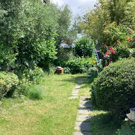 Maisonnette Bed & Breakfast 3*