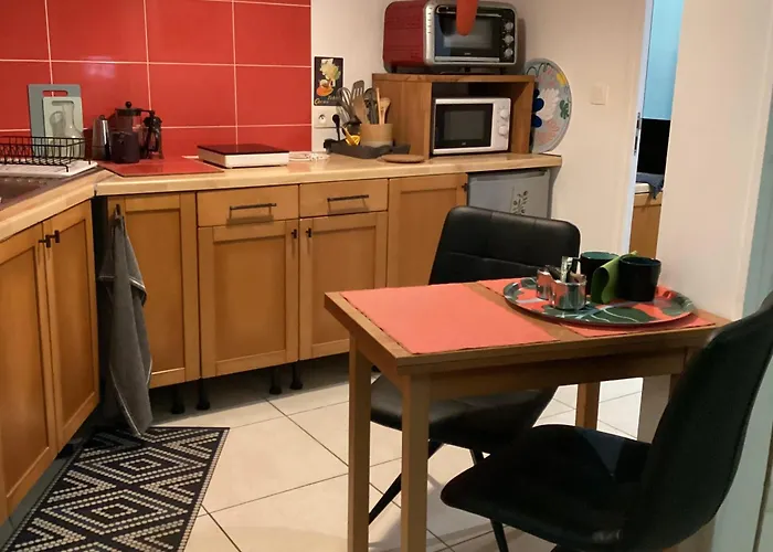 Maisonnette Couette-café 3*